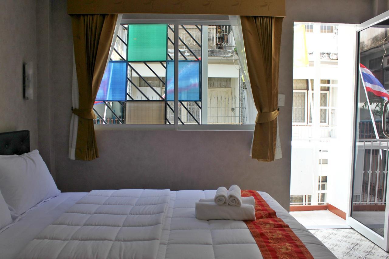 Everest Boutique Hotel Бангкок Экстерьер фото